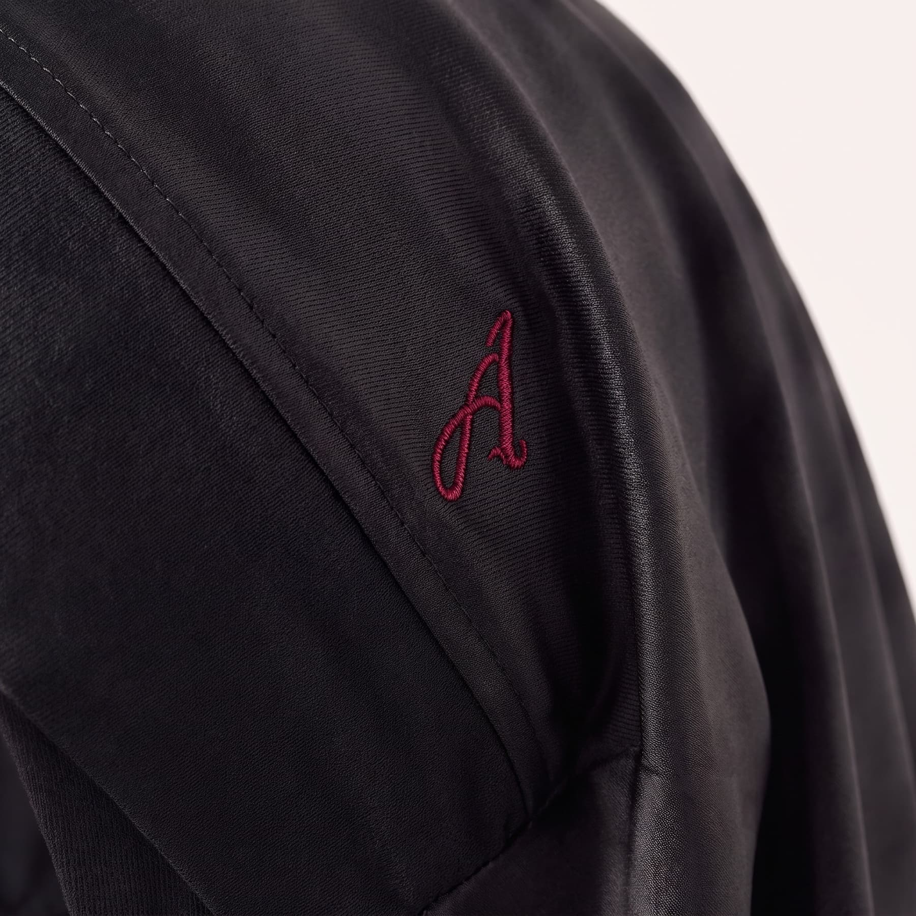 The Āriyah Under-Scarf — The Āriyah detail.