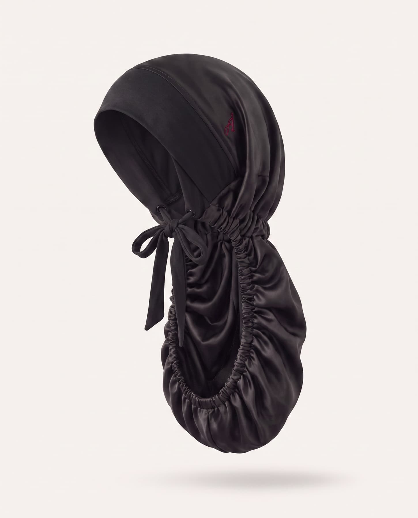 The Āriyah Under-Scarf — From 80 to 40 cm, as you like.